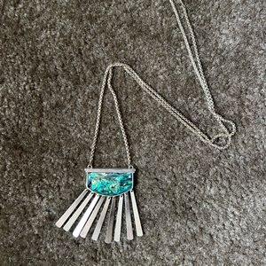 Kendra Scott Long Necklace!